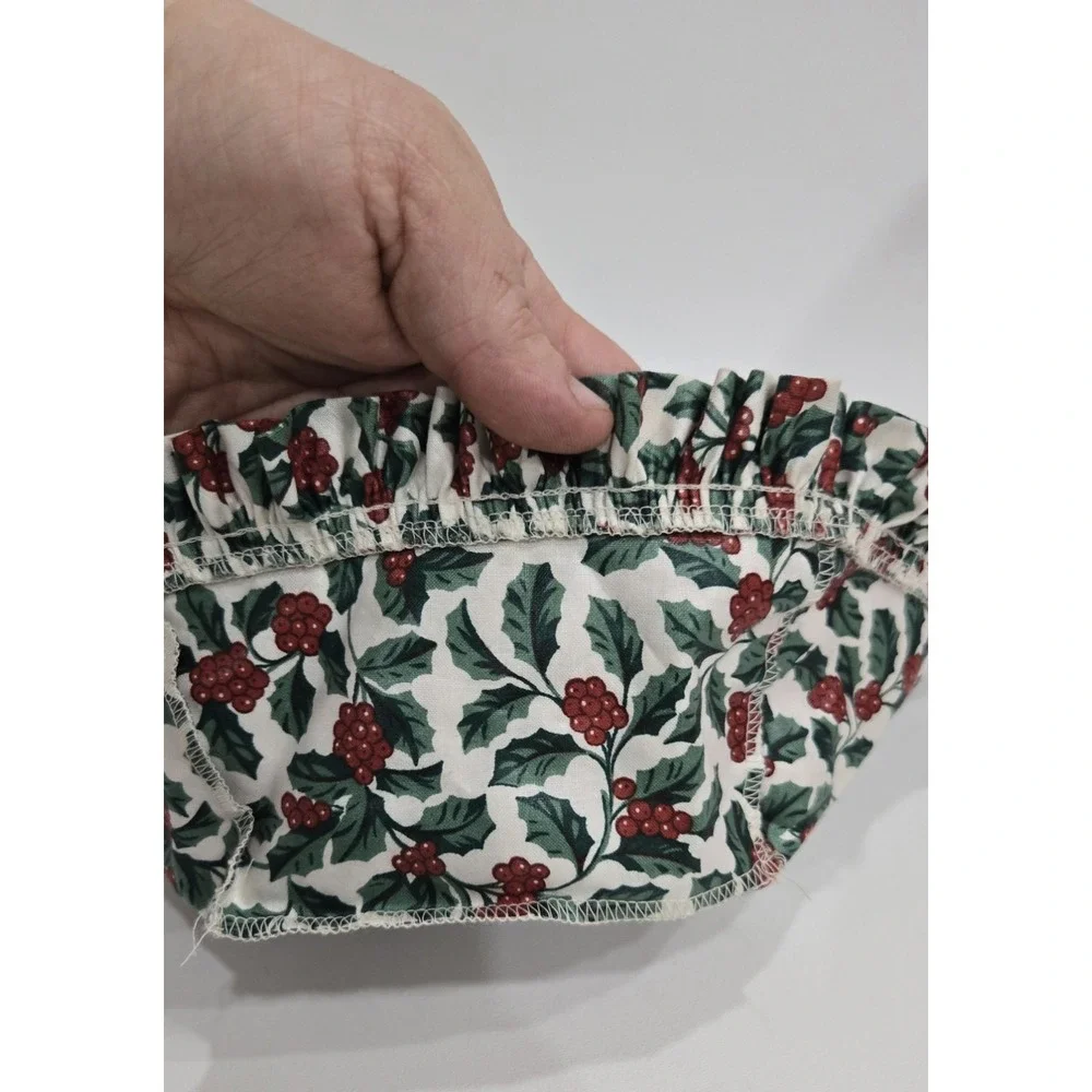 Longaberger holly berry